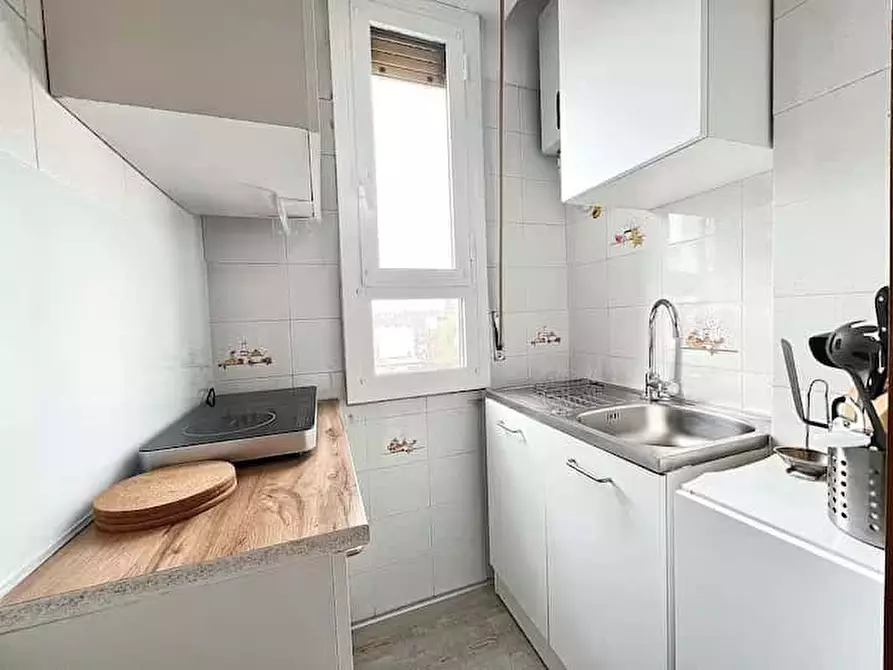 Immagine 5 di Camera in affitto  in Via Giuseppe Meda58 a Milano