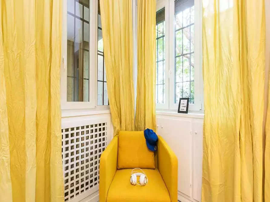 Immagine 5 di Camera in affitto  in Corso San Gottardo40 a Milano