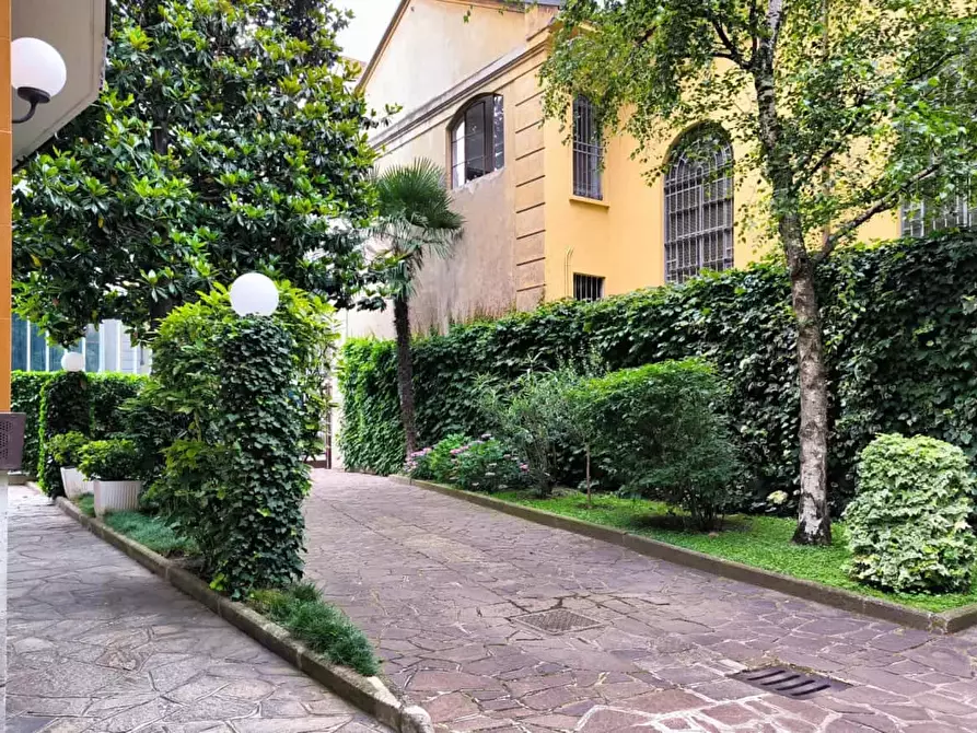 Immagine 31 di Appartamento in affitto  in Via Francesco Redi23a a Milano