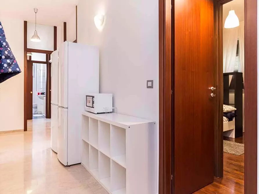 Immagine 21 di Camera in affitto  in Via Giuseppe Frua16 a Milano