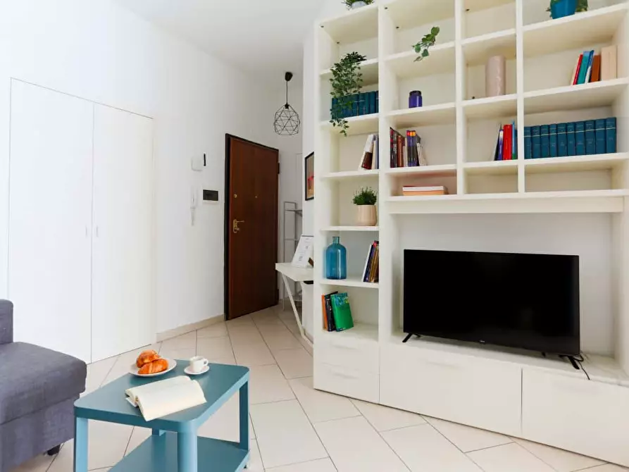 Immagine 28 di Appartamento in affitto  in Via Lazzaro Palazzi4 a Milano