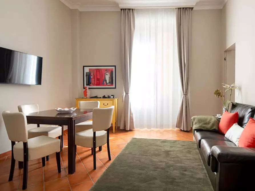 Immagine 9 di Appartamento in affitto  in Via Cavour310 a Roma