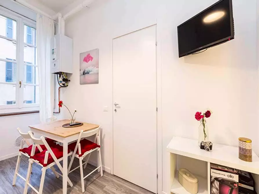 Immagine 20 di Camera in affitto  in Via San Fermo1 a Milano