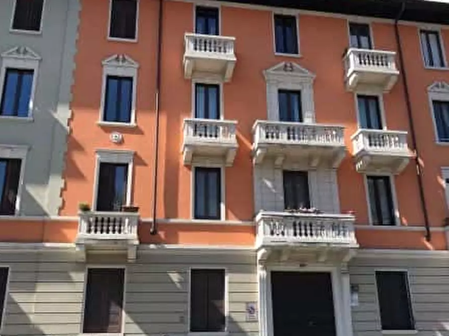 Immagine 17 di Appartamento in affitto  in Via Eugenio Villoresi38 a Milano