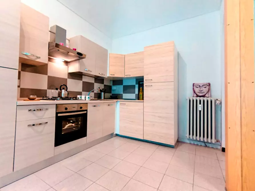 Immagine 26 di Camera in affitto  in Via Alfonso Bonafous2 a Torino