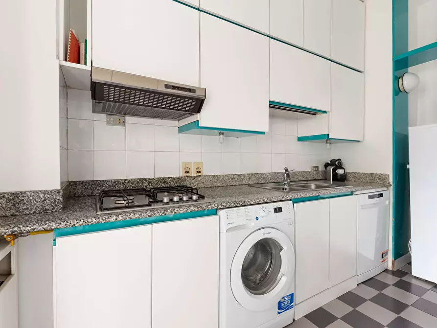 Immagine 11 di Appartamento in affitto  in Via Teodosio70 a Milano