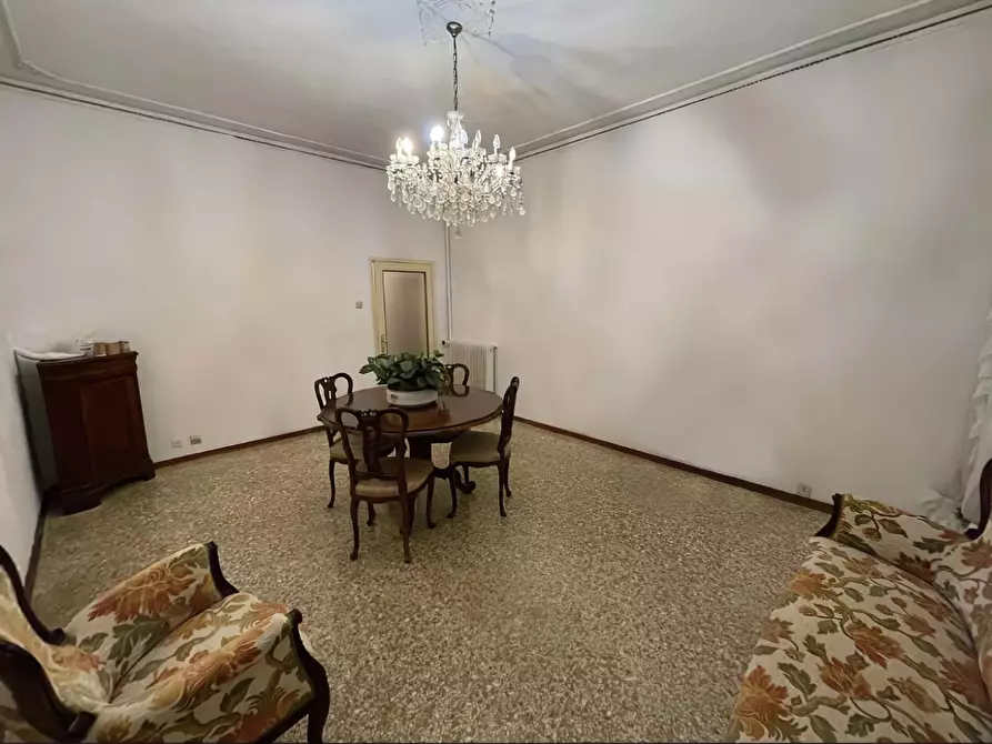 Immagine 13 di Appartamento in affitto  in Santa Croce896 a Venezia