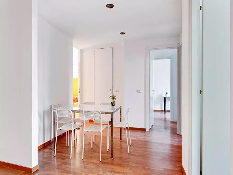 Immagine 26 di Camera in affitto  in Via Cosimo Del Fante12 a Milano