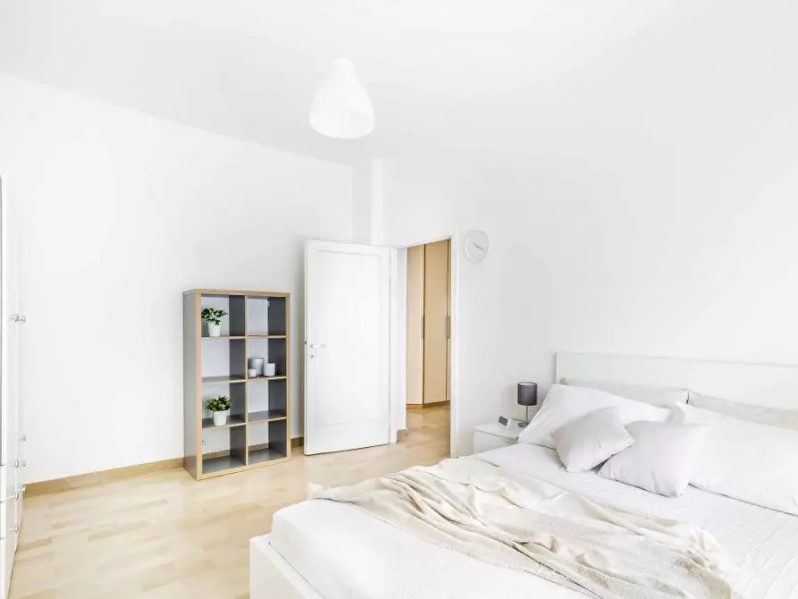 Immagine 3 di Camera in affitto  in Via degli Astri22 a Milano