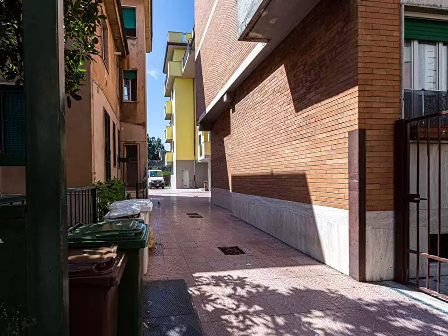 Immagine 30 di Camera in affitto  in Via Giuseppe Regaldi19 a Milano