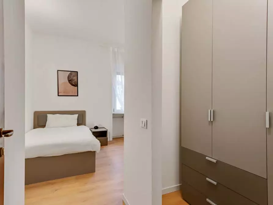 Immagine 2 di Camera in affitto  in Piazza Sant'Agostino7 a Milano