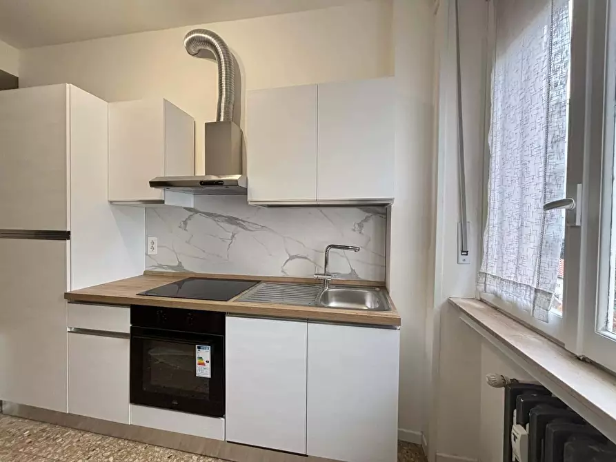 Immagine 2 di Appartamento in affitto  in Via Riva di Trento9 a Milano