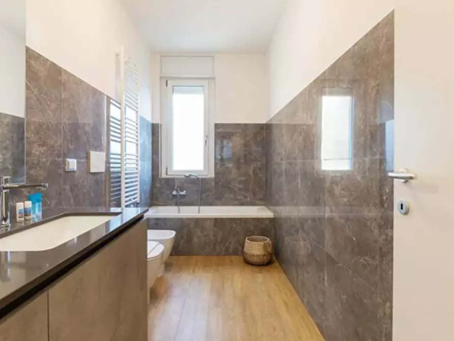 Immagine 24 di Appartamento in affitto  in Via degli Anemoni1 a Milano