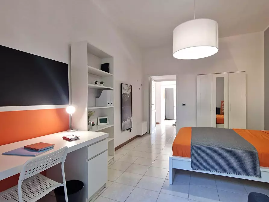 Immagine 5 di Camera in affitto  in Via Ostiense353 a Roma