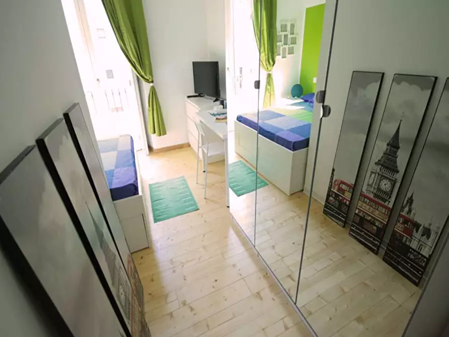 Immagine 4 di Camera in affitto  in Via Mauro Macchi2 a Milano