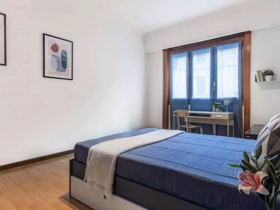 Immagine 2 di Camera in affitto  in Via Coluccio Salutati7 a Milano