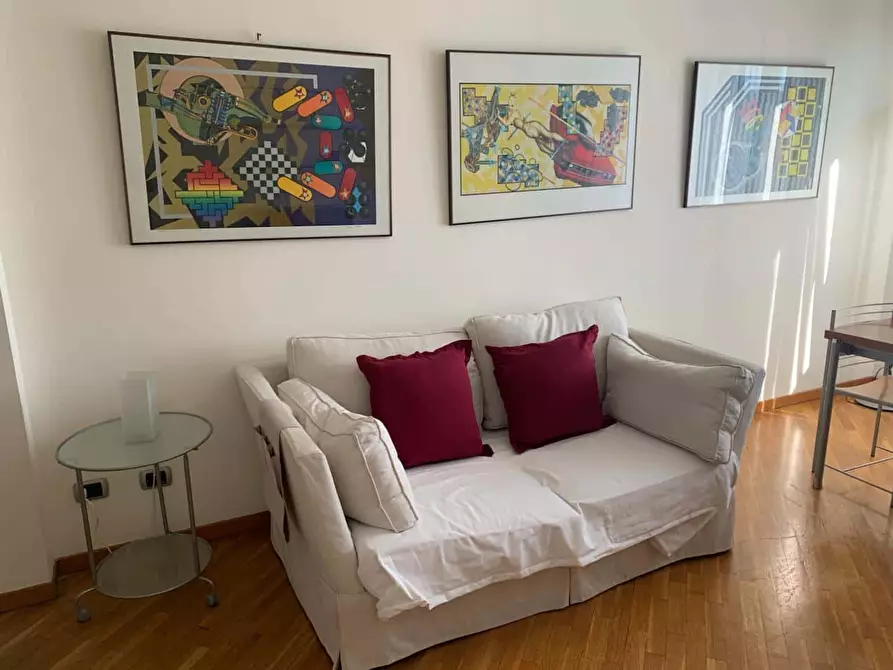 Immagine 1 di Appartamento in affitto  in Via Alfredo Oriani2 a Milano