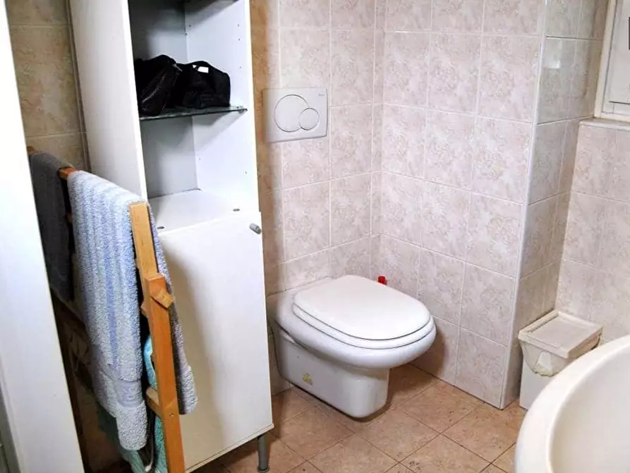 Immagine 24 di Camera in affitto  in Corso Vercelli25 a Milano