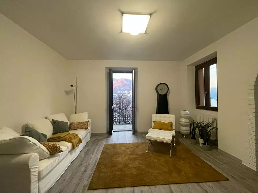 Immagine 1 di Appartamento in affitto  in Via Torno86 a Como