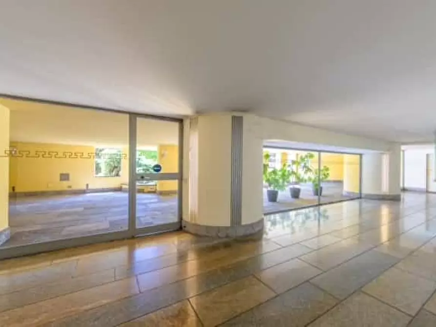 Immagine 3 di Appartamento in affitto  in Viale Elvezia12 a Milano