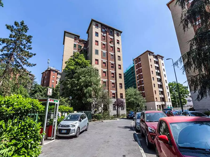 Immagine 9 di Camera in affitto  in Via Salvatore Barzilai6 a Milano