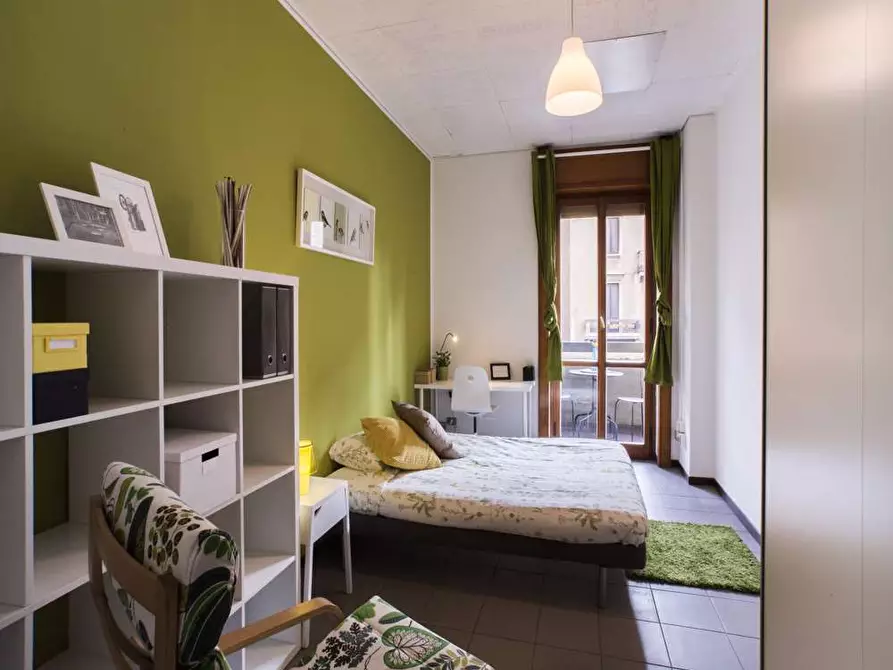 Immagine 6 di Camera in affitto  in Via Francesco Arese12 a Milano