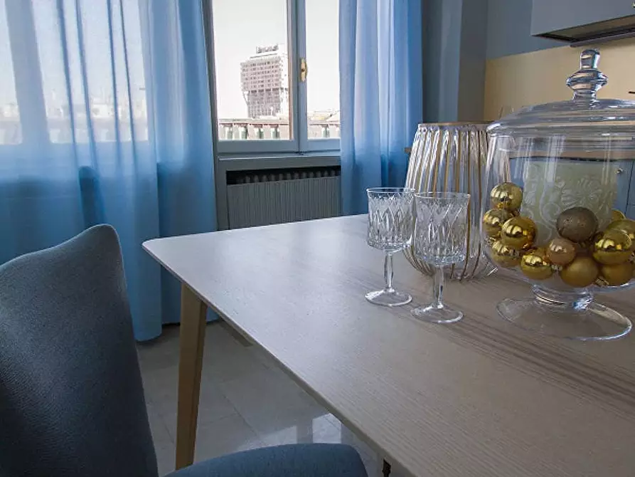 Immagine 2 di Appartamento in affitto  in Via dei Piatti8 a Milano