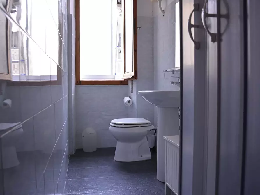 Immagine 7 di Camera in affitto  in Via Pola26 a Cagliari