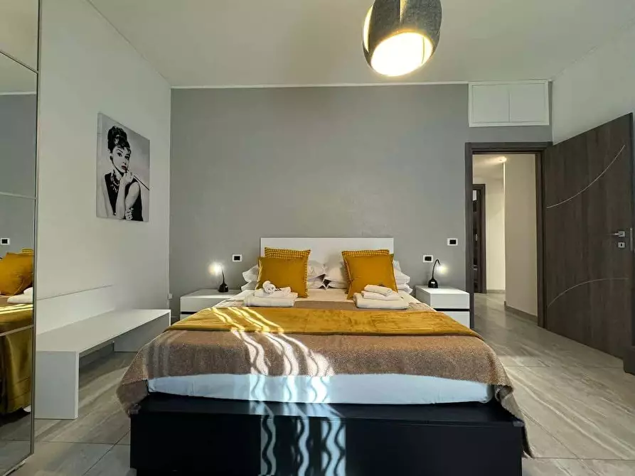 Immagine 5 di Appartamento in affitto  in Via Camillo Peano14 a Roma