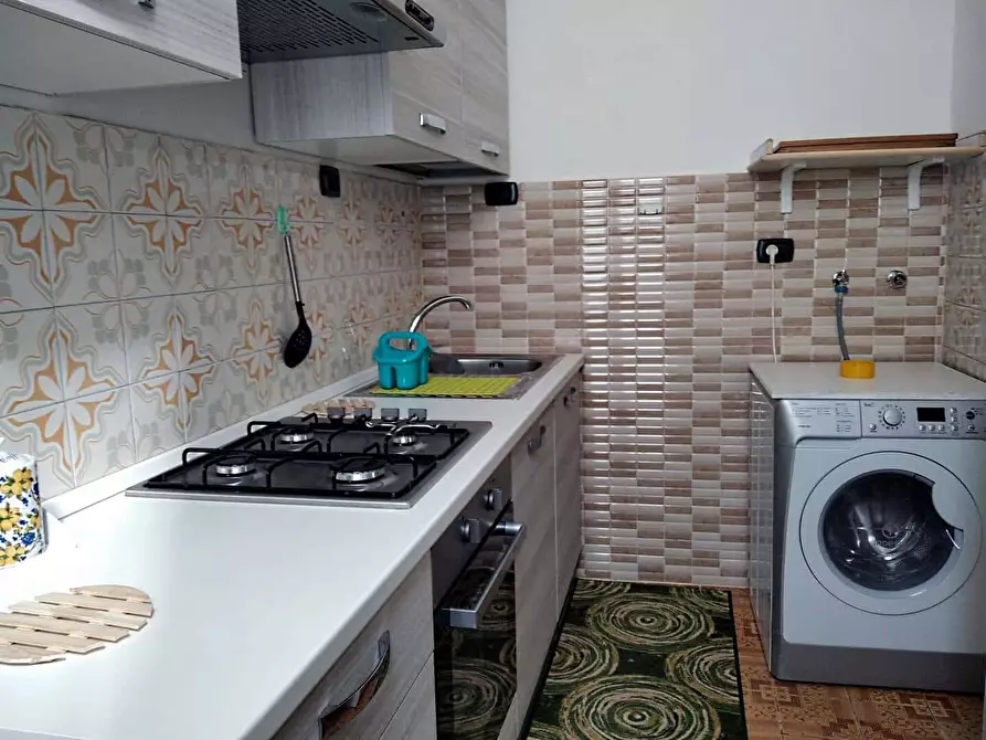 Immagine 26 di Appartamento in affitto  in Vico Paparelle Al Pendino5 a Napoli