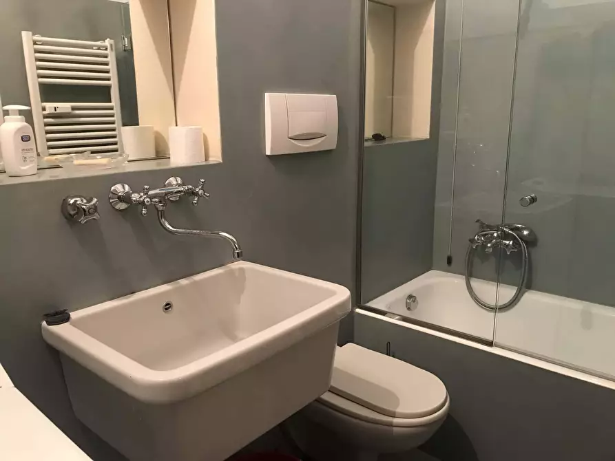 Immagine 16 di Appartamento in affitto  in Piazzale Giulio Cesare21 a Milano
