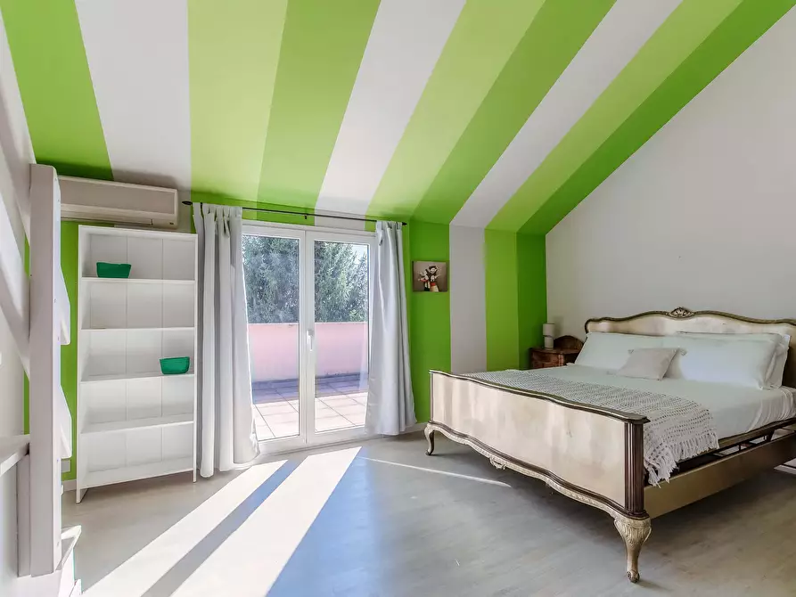 Immagine 35 di Appartamento in affitto  in Via Belvedere10 a Bizzarone