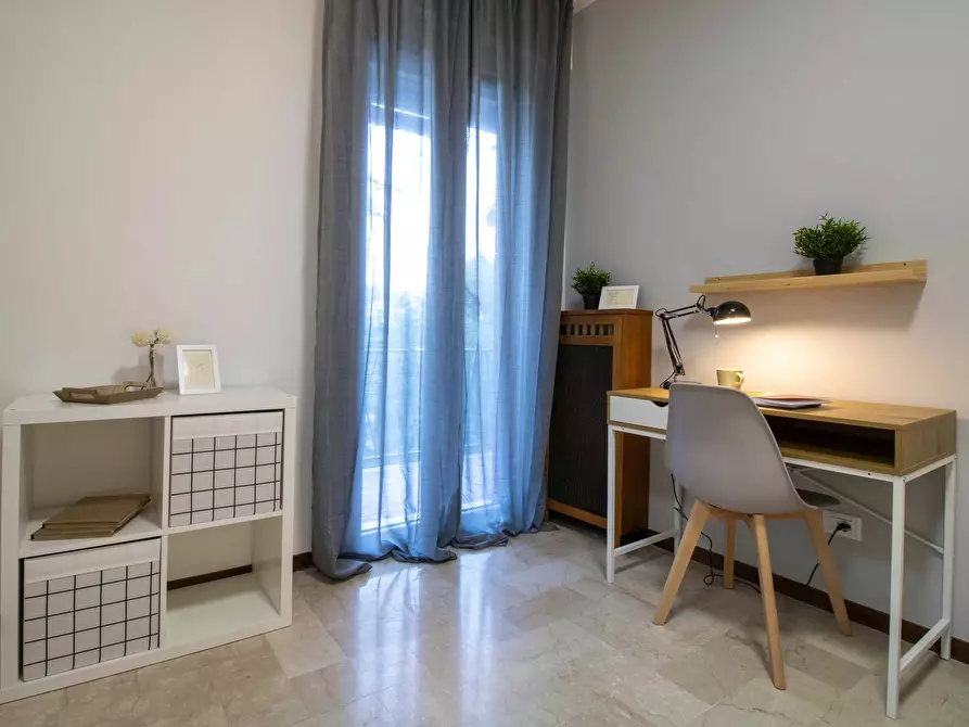 Immagine 7 di Camera in affitto  in Via Senatore Diogene Valotti26 a Brescia