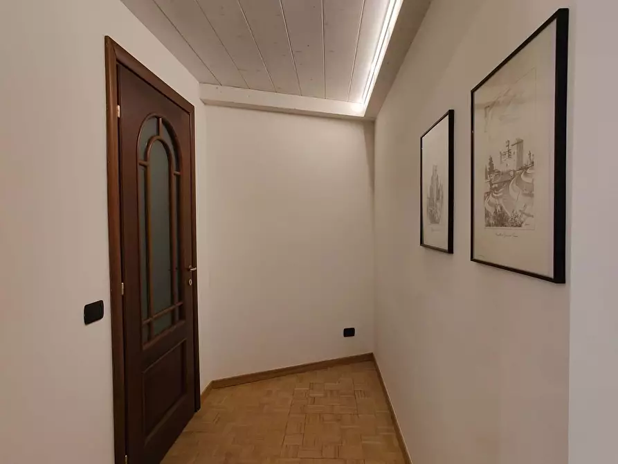 Immagine 25 di Appartamento in affitto  in Via Luigi Settembrini60 a Milano