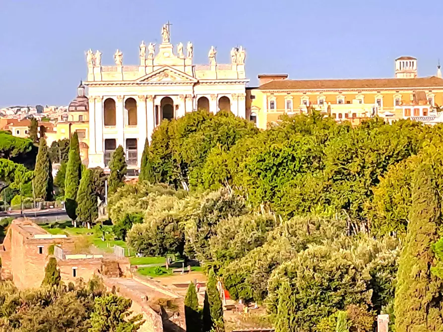 Immagine 56 di Appartamento in affitto  in Via Casilina3u a Roma