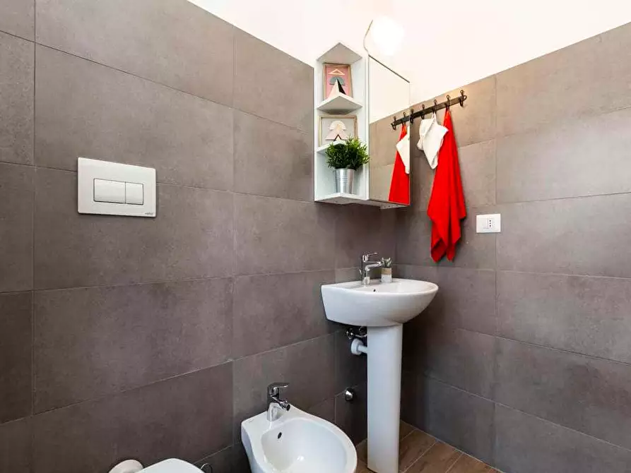 Immagine 68 di Camera in affitto  in Viale Beatrice D'Este4 a Milano