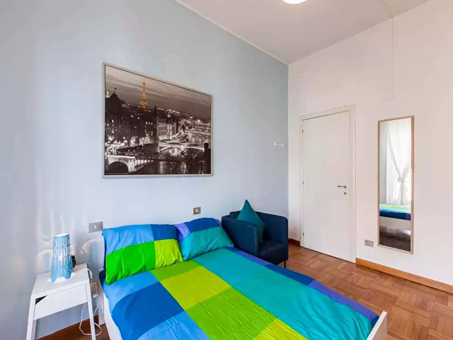 Immagine 2 di Camera in affitto  in Viale Emilio Caldara9 a Milano