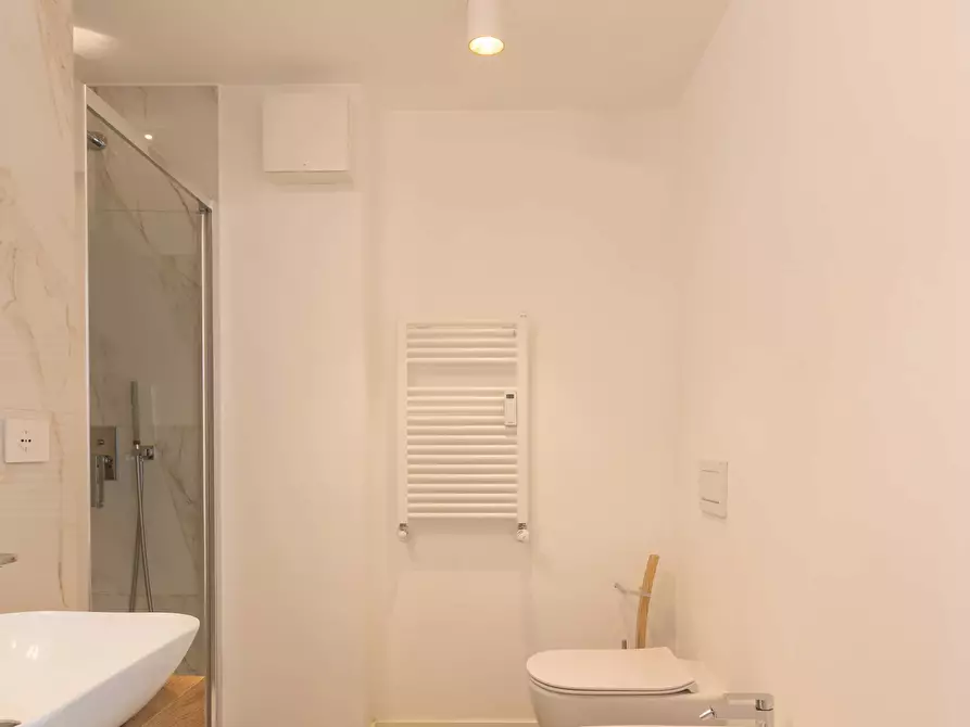 Immagine 19 di Appartamento in affitto  in Viale Certosa133 a Milano