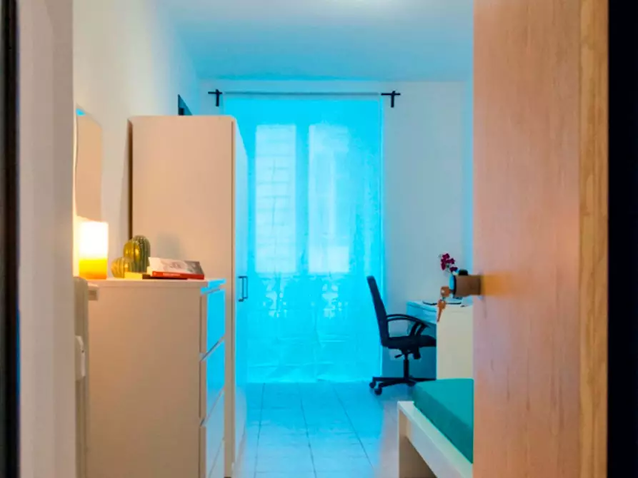 Immagine 4 di Camera in affitto  in Via Alfonso Bonafous2 a Torino