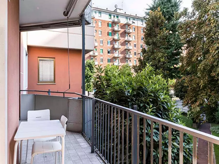 Immagine 10 di Camera in affitto  in via Rosa Vergani Marelli2 a Milano