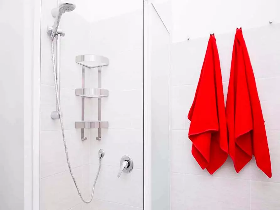 Immagine 35 di Camera in affitto  in Via Legnone15 a Milano