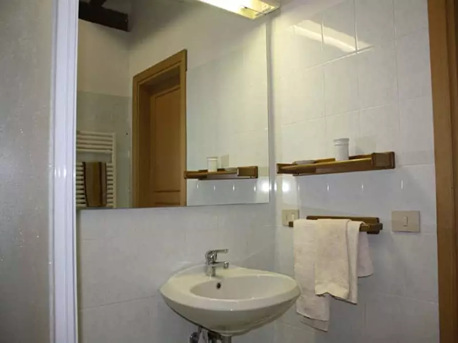 Immagine 12 di Appartamento in affitto  in Calle Larga Ferrando328 a Venezia