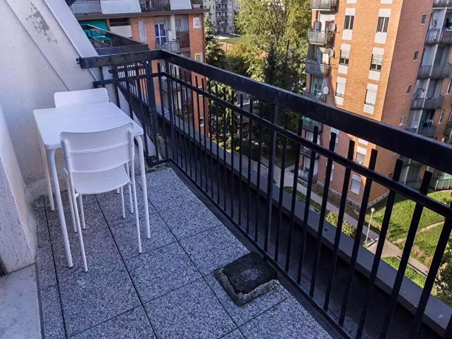 Immagine 7 di Camera in affitto  in Via delle Acacie5 a Buccinasco
