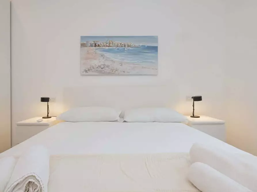 Immagine 16 di Appartamento in affitto  in Via Giambellino131 a Milano