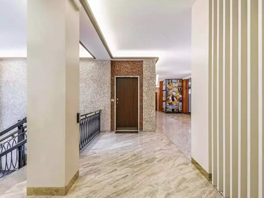 Immagine 25 di Appartamento in affitto  in Corso Magenta83 a Milano