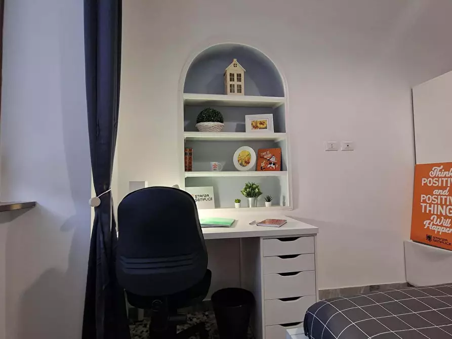 Immagine 2 di Camera in affitto  in Via Cerveteri13 a Roma