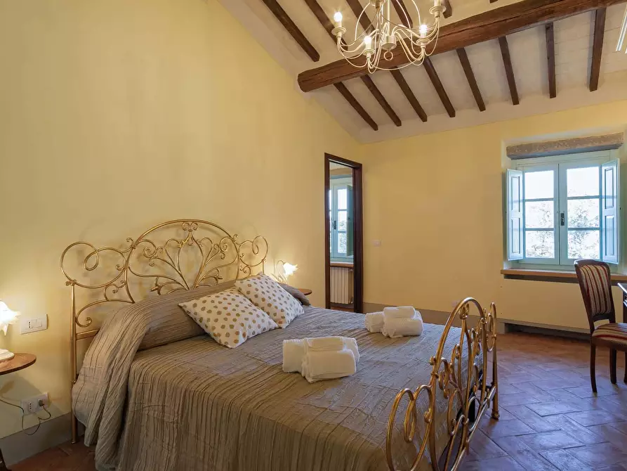 Immagine 30 di Appartamento in affitto  in 52044 Mezzavia, Province of Arezzo, Italy a Cortona