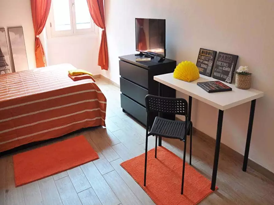 Immagine 6 di Camera in affitto  in Via Mauro Macchi2 a Milano