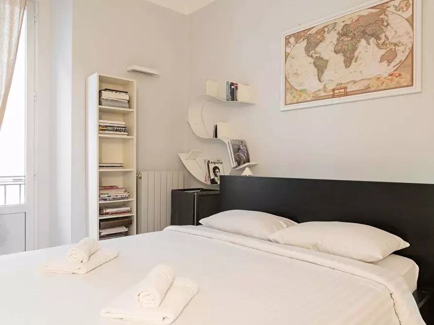 Immagine 21 di Appartamento in affitto  in Via Lecco5 a Milano