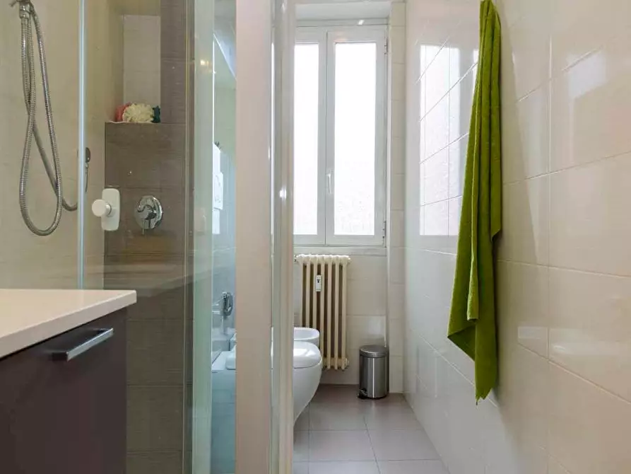 Immagine 19 di Camera in affitto  in VIA CAVEZZALI19 a Milano